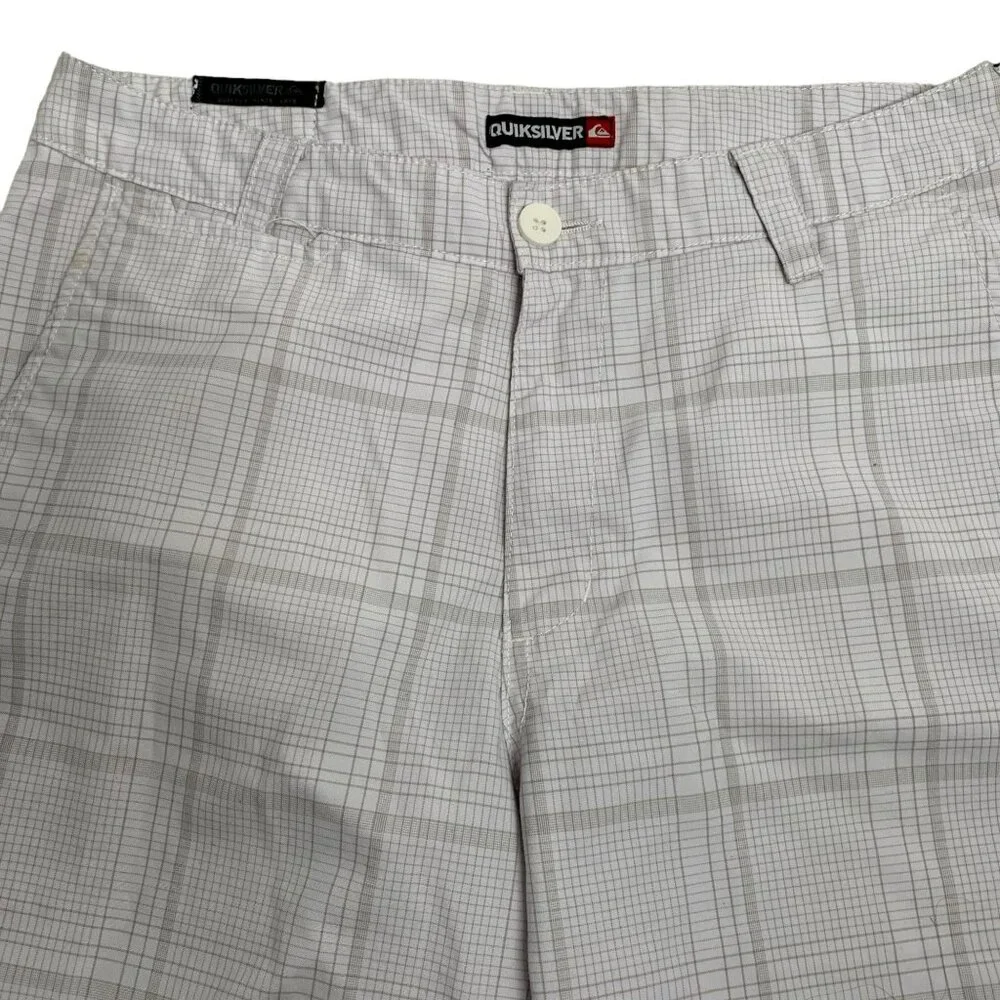 Quiksilver Skater Chino Shorts 32 White Checkered Flat Front Pockets Button Zip